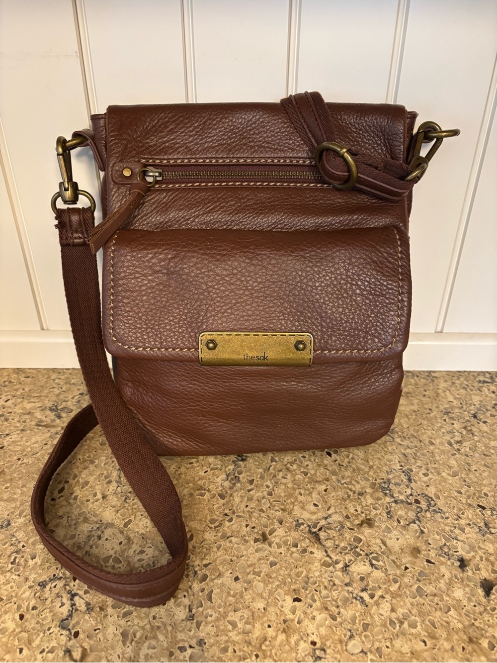 The Sak Brown Leather Messenger Shoulder Crossbody Excellent Condition